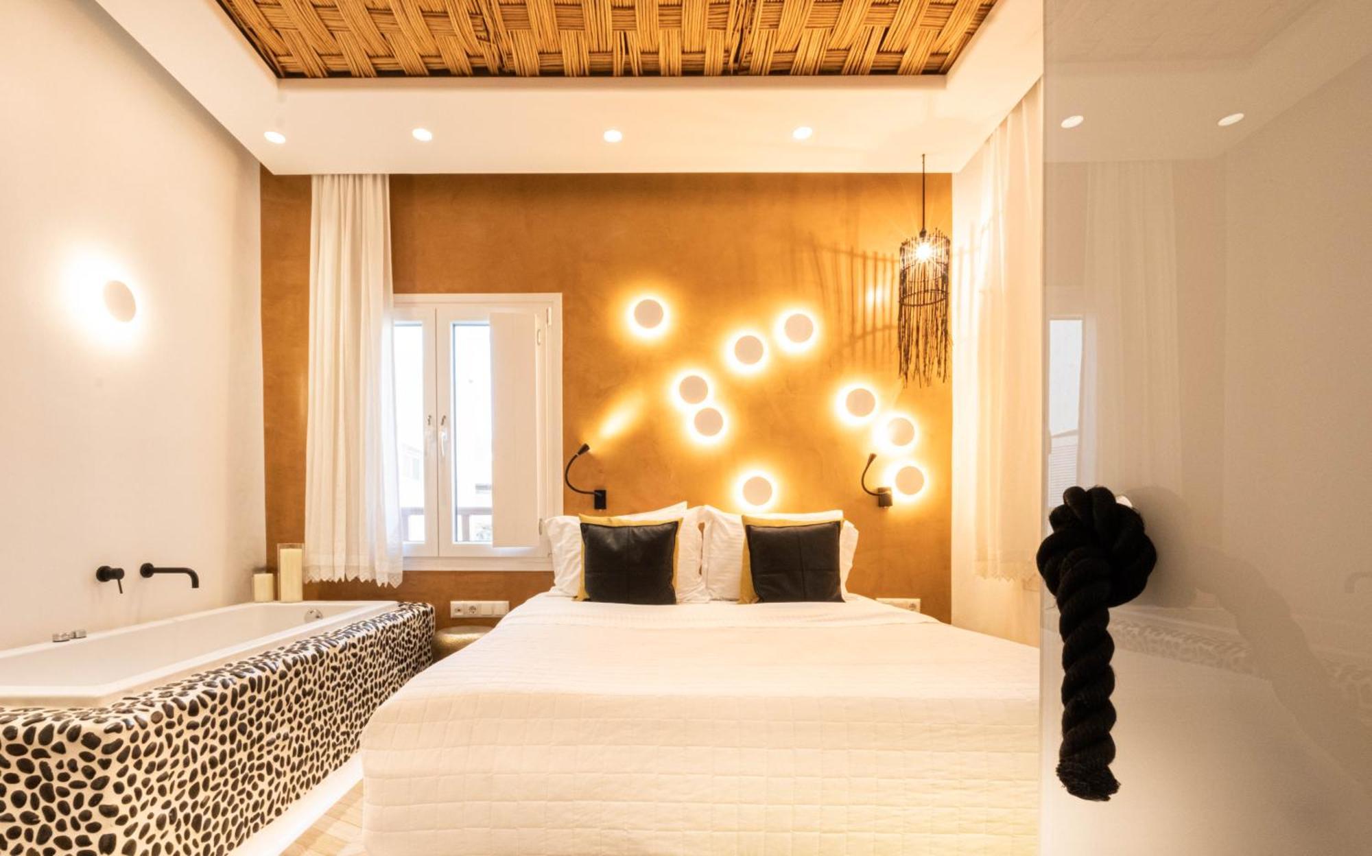 Ammos At Amazeu Suites Naxos Naxos City Esterno foto